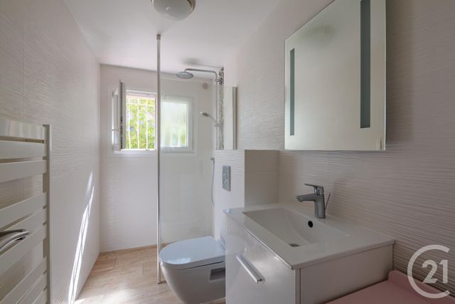 maison à vendre - 6 pièces - 149.23 m2 - STE MAXIME - 83 - PROVENCE-ALPES-COTE-D-AZUR - Century 21 Donzica Immobilier