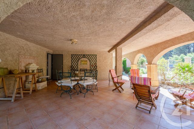 maison à vendre - 6 pièces - 149.23 m2 - STE MAXIME - 83 - PROVENCE-ALPES-COTE-D-AZUR - Century 21 Donzica Immobilier