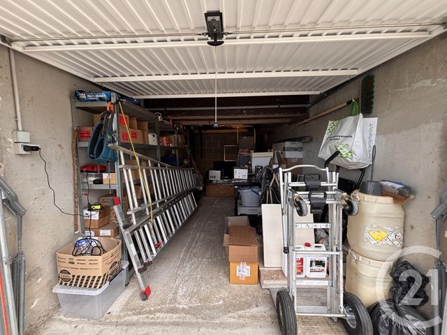 Appartement F3 à vendre - 3 pièces - 59.35 m2 - STE MAXIME - 83 - PROVENCE-ALPES-COTE-D-AZUR - Century 21 Donzica Immobilier