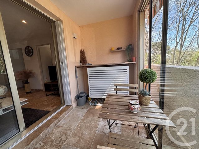 Appartement F3 à vendre - 3 pièces - 59.35 m2 - STE MAXIME - 83 - PROVENCE-ALPES-COTE-D-AZUR - Century 21 Donzica Immobilier