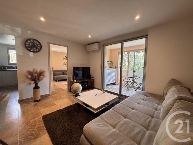 Appartement F3 à vendre - 3 pièces - 59.35 m2 - STE MAXIME - 83 - PROVENCE-ALPES-COTE-D-AZUR - Century 21 Donzica Immobilier