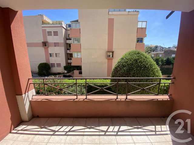 Appartement F2 à vendre - 2 pièces - 41.14 m2 - STE MAXIME - 83 - PROVENCE-ALPES-COTE-D-AZUR - Century 21 Donzica Immobilier