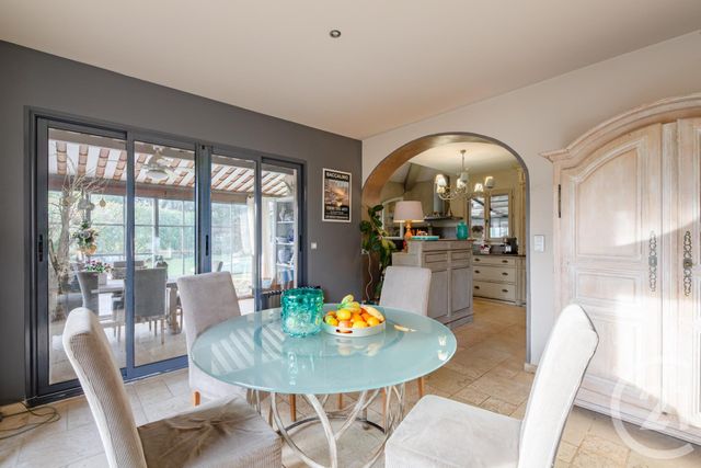 maison à vendre - 7 pièces - 331.0 m2 - STE MAXIME - 83 - PROVENCE-ALPES-COTE-D-AZUR - Century 21 Donzica Immobilier