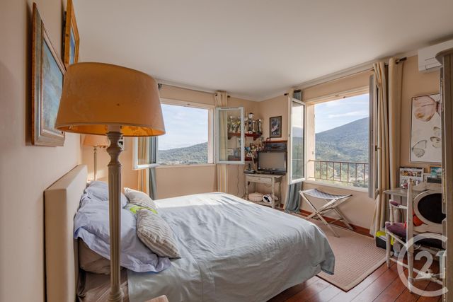 maison à vendre - 7 pièces - 331.0 m2 - STE MAXIME - 83 - PROVENCE-ALPES-COTE-D-AZUR - Century 21 Donzica Immobilier