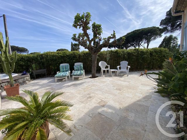 maison à vendre - 5 pièces - 120.0 m2 - STE MAXIME - 83 - PROVENCE-ALPES-COTE-D-AZUR - Century 21 Donzica Immobilier