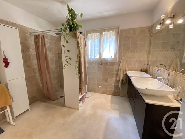 maison à vendre - 5 pièces - 120.0 m2 - STE MAXIME - 83 - PROVENCE-ALPES-COTE-D-AZUR - Century 21 Donzica Immobilier