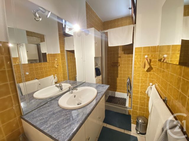 Appartement F2 à vendre - 2 pièces - 32.32 m2 - STE MAXIME - 83 - PROVENCE-ALPES-COTE-D-AZUR - Century 21 Donzica Immobilier