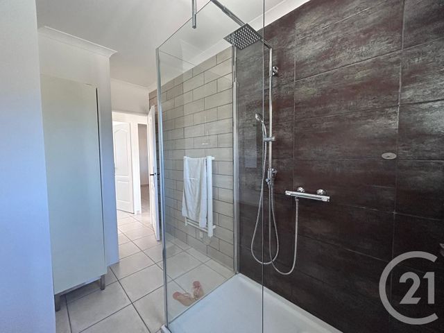 maison à vendre - 4 pièces - 100.0 m2 - ROQUEBRUNE SUR ARGENS - 83 - PROVENCE-ALPES-COTE-D-AZUR - Century 21 Donzica Immobilier