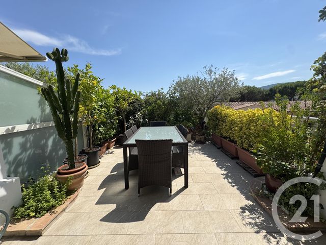 Appartement F3 à vendre - 3 pièces - 66.28 m2 - STE MAXIME - 83 - PROVENCE-ALPES-COTE-D-AZUR - Century 21 Donzica Immobilier
