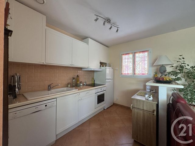 Appartement F3 à vendre - 3 pièces - 66.28 m2 - STE MAXIME - 83 - PROVENCE-ALPES-COTE-D-AZUR - Century 21 Donzica Immobilier
