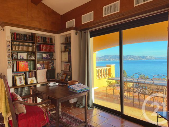 maison à vendre - 10 pièces - 245.26 m2 - STE MAXIME - 83 - PROVENCE-ALPES-COTE-D-AZUR - Century 21 Donzica Immobilier