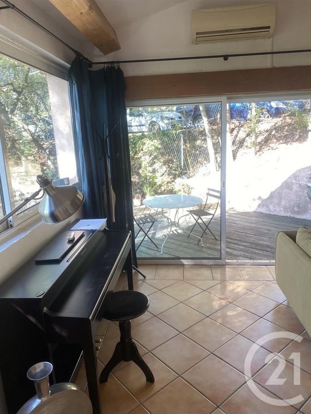 maison à vendre - 5 pièces - 122.6 m2 - GRIMAUD - 83 - PROVENCE-ALPES-COTE-D-AZUR - Century 21 Donzica Immobilier