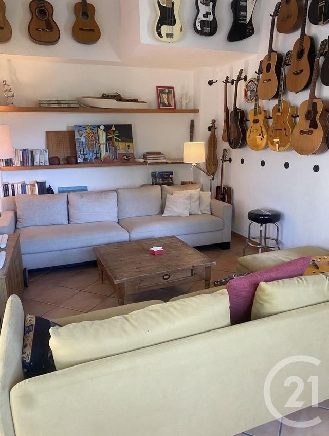 maison à vendre - 5 pièces - 122.6 m2 - GRIMAUD - 83 - PROVENCE-ALPES-COTE-D-AZUR - Century 21 Donzica Immobilier