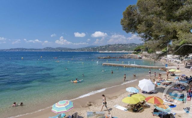 commerce à vendre - 100.0 m2 - ROQUEBRUNE SUR ARGENS - 83 - PROVENCE-ALPES-COTE-D-AZUR - Century 21 Donzica Immobilier