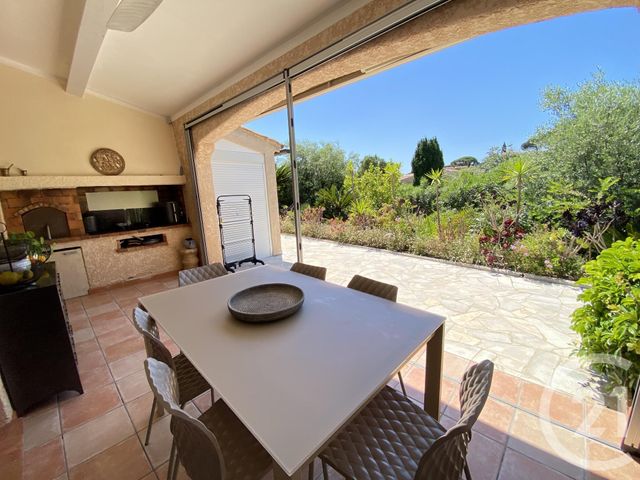 maison à vendre - 4 pièces - 91.57 m2 - STE MAXIME - 83 - PROVENCE-ALPES-COTE-D-AZUR - Century 21 Donzica Immobilier