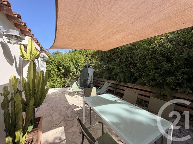 maison à vendre - 3 pièces - 57.95 m2 - ST TROPEZ - 83 - PROVENCE-ALPES-COTE-D-AZUR - Century 21 Donzica Immobilier