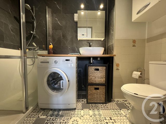 Appartement F2 à vendre - 2 pièces - 31.0 m2 - STE MAXIME - 83 - PROVENCE-ALPES-COTE-D-AZUR - Century 21 Donzica Immobilier