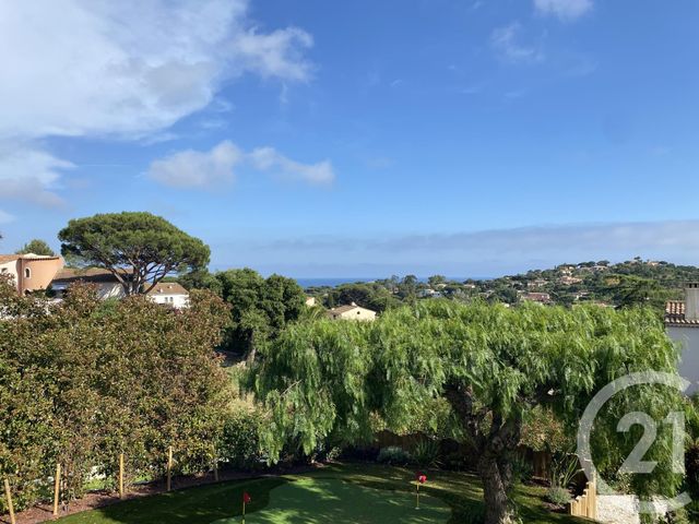 maison à vendre - 7 pièces - 238.0 m2 - LES ISSAMBRES - 83 - PROVENCE-ALPES-COTE-D-AZUR - Century 21 Donzica Immobilier