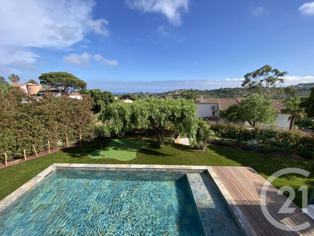 maison à vendre - 7 pièces - 238.0 m2 - LES ISSAMBRES - 83 - PROVENCE-ALPES-COTE-D-AZUR - Century 21 Donzica Immobilier