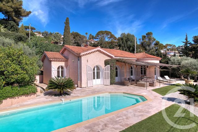 maison à vendre - 5 pièces - 143.0 m2 - LES ISSAMBRES - 83 - PROVENCE-ALPES-COTE-D-AZUR - Century 21 Donzica Immobilier