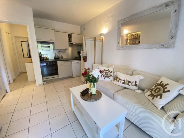 maison à vendre - 7 pièces - 171.83 m2 - STE MAXIME - 83 - PROVENCE-ALPES-COTE-D-AZUR - Century 21 Donzica Immobilier