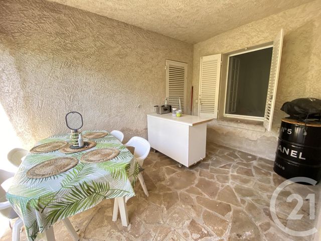 maison à vendre - 7 pièces - 171.83 m2 - STE MAXIME - 83 - PROVENCE-ALPES-COTE-D-AZUR - Century 21 Donzica Immobilier