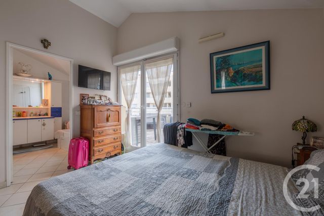 Appartement F3 à vendre - 3 pièces - 81.45 m2 - STE MAXIME - 83 - PROVENCE-ALPES-COTE-D-AZUR - Century 21 Donzica Immobilier