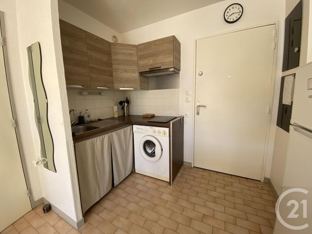 Appartement F2 à vendre - 2 pièces - 26.0 m2 - STE MAXIME - 83 - PROVENCE-ALPES-COTE-D-AZUR - Century 21 Donzica Immobilier