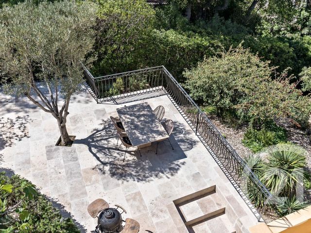 maison à vendre - 8 pièces - 220.0 m2 - STE MAXIME - 83 - PROVENCE-ALPES-COTE-D-AZUR - Century 21 Donzica Immobilier