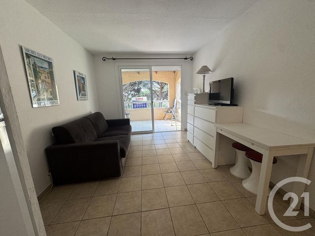Appartement F2 à vendre - 2 pièces - 27.0 m2 - STE MAXIME - 83 - PROVENCE-ALPES-COTE-D-AZUR - Century 21 Donzica Immobilier