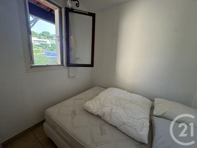Appartement F2 à vendre - 2 pièces - 27.0 m2 - STE MAXIME - 83 - PROVENCE-ALPES-COTE-D-AZUR - Century 21 Donzica Immobilier