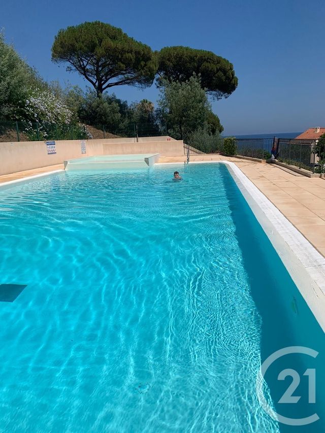 Appartement F2 à vendre - 2 pièces - 27.0 m2 - STE MAXIME - 83 - PROVENCE-ALPES-COTE-D-AZUR - Century 21 Donzica Immobilier