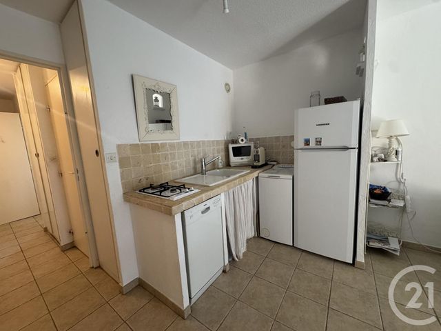 Appartement F2 à vendre - 2 pièces - 27.0 m2 - STE MAXIME - 83 - PROVENCE-ALPES-COTE-D-AZUR - Century 21 Donzica Immobilier