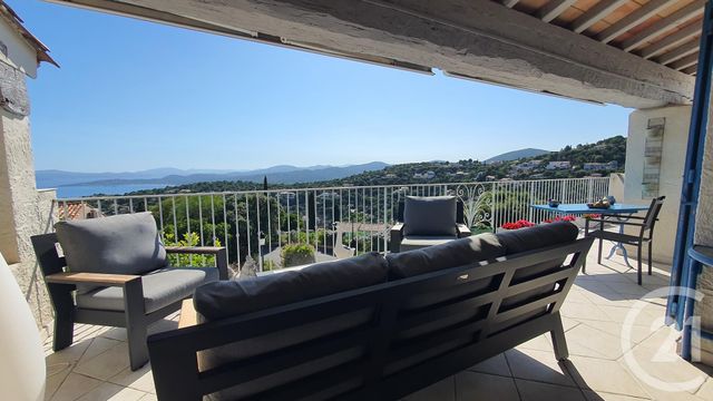 maison à vendre - 6 pièces - 144.0 m2 - LES ISSAMBRES - 83 - PROVENCE-ALPES-COTE-D-AZUR - Century 21 Donzica Immobilier