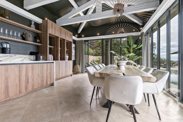 maison à vendre - 7 pièces - 300.0 m2 - STE MAXIME - 83 - PROVENCE-ALPES-COTE-D-AZUR - Century 21 Donzica Immobilier