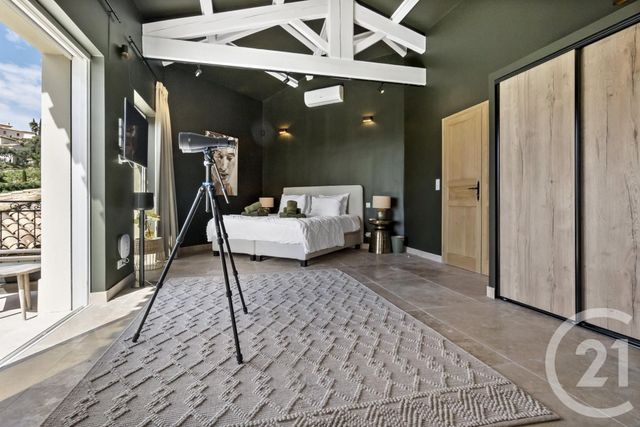maison à vendre - 7 pièces - 300.0 m2 - STE MAXIME - 83 - PROVENCE-ALPES-COTE-D-AZUR - Century 21 Donzica Immobilier