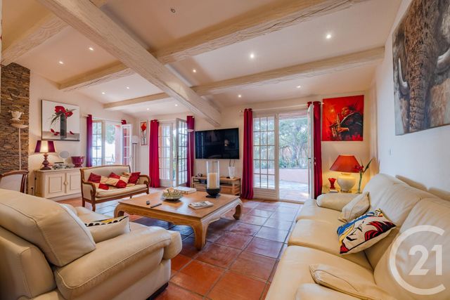 maison à vendre - 9 pièces - 228.71 m2 - STE MAXIME - 83 - PROVENCE-ALPES-COTE-D-AZUR - Century 21 Donzica Immobilier