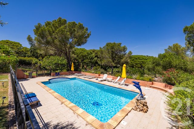 maison à vendre - 9 pièces - 228.71 m2 - STE MAXIME - 83 - PROVENCE-ALPES-COTE-D-AZUR - Century 21 Donzica Immobilier