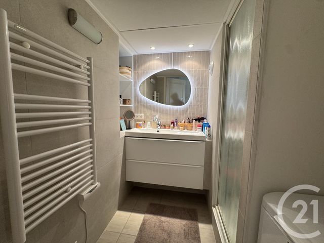 Appartement F2 bis à vendre - 2 pièces - 39.06 m2 - STE MAXIME - 83 - PROVENCE-ALPES-COTE-D-AZUR - Century 21 Donzica Immobilier