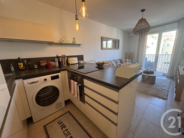 Appartement F2 bis à vendre - 2 pièces - 39.06 m2 - STE MAXIME - 83 - PROVENCE-ALPES-COTE-D-AZUR - Century 21 Donzica Immobilier