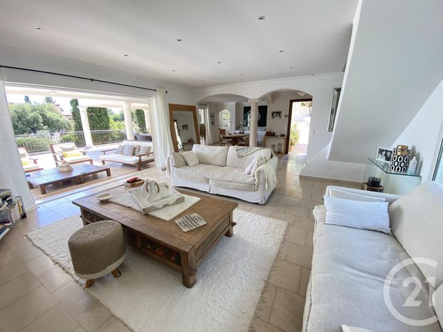 maison à vendre - 7 pièces - 311.87 m2 - STE MAXIME - 83 - PROVENCE-ALPES-COTE-D-AZUR - Century 21 Donzica Immobilier