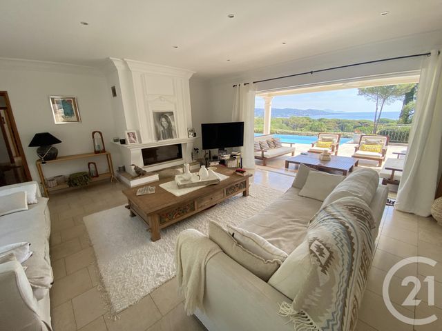 maison à vendre - 7 pièces - 311.87 m2 - STE MAXIME - 83 - PROVENCE-ALPES-COTE-D-AZUR - Century 21 Donzica Immobilier