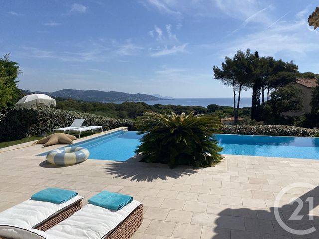 maison à vendre - 7 pièces - 311.87 m2 - STE MAXIME - 83 - PROVENCE-ALPES-COTE-D-AZUR - Century 21 Donzica Immobilier