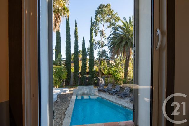 maison à vendre - 11 pièces - 272.68 m2 - STE MAXIME - 83 - PROVENCE-ALPES-COTE-D-AZUR - Century 21 Donzica Immobilier