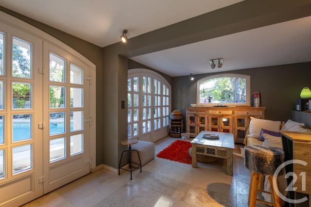 maison à vendre - 11 pièces - 272.68 m2 - STE MAXIME - 83 - PROVENCE-ALPES-COTE-D-AZUR - Century 21 Donzica Immobilier