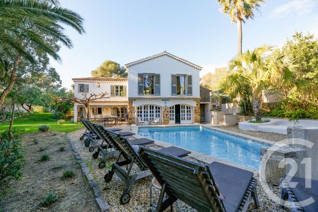 maison à vendre - 11 pièces - 272.68 m2 - STE MAXIME - 83 - PROVENCE-ALPES-COTE-D-AZUR - Century 21 Donzica Immobilier