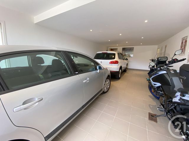 maison à vendre - 6 pièces - 166.0 m2 - STE MAXIME - 83 - PROVENCE-ALPES-COTE-D-AZUR - Century 21 Donzica Immobilier