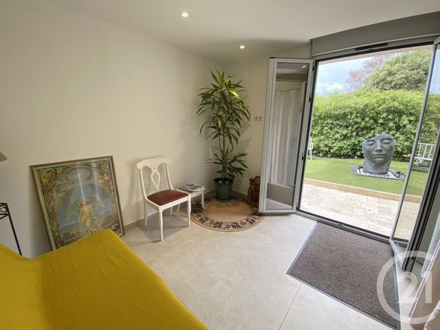 maison à vendre - 6 pièces - 166.0 m2 - STE MAXIME - 83 - PROVENCE-ALPES-COTE-D-AZUR - Century 21 Donzica Immobilier