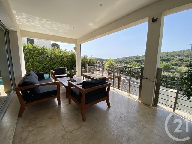 maison à vendre - 6 pièces - 166.0 m2 - STE MAXIME - 83 - PROVENCE-ALPES-COTE-D-AZUR - Century 21 Donzica Immobilier