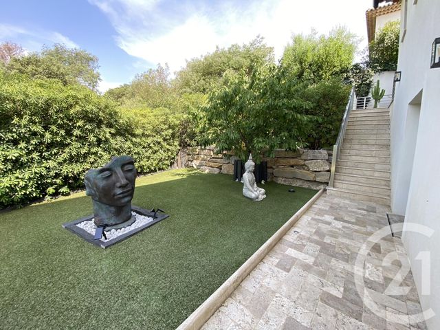 maison à vendre - 6 pièces - 166.0 m2 - STE MAXIME - 83 - PROVENCE-ALPES-COTE-D-AZUR - Century 21 Donzica Immobilier